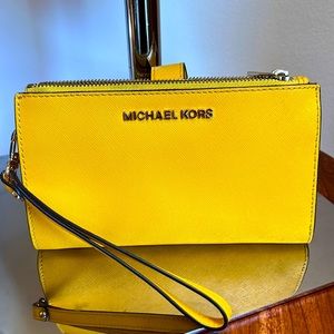 Michael Kors double zip wristlet, bright NWOT